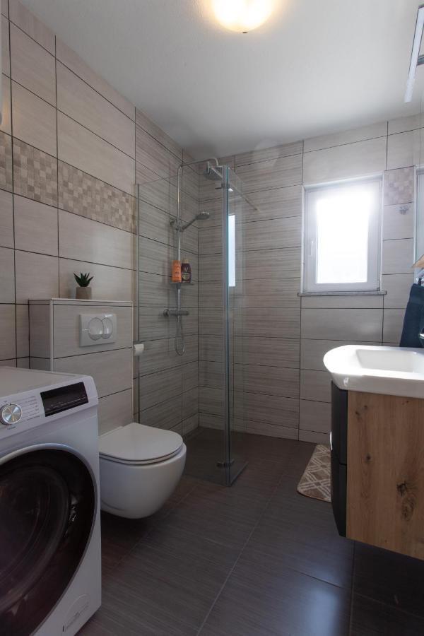 Holiday House Daisy Prapatnica Экстерьер фото
